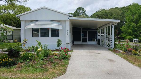 Photo 1 of 2 of home located at 333 Magnolia Drive Fruitland Park, FL 34731