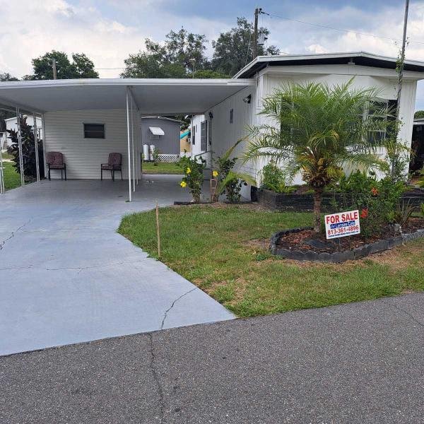 Photo 1 of 2 of home located at 5552 Jennie St Zephyrhills, FL 33542