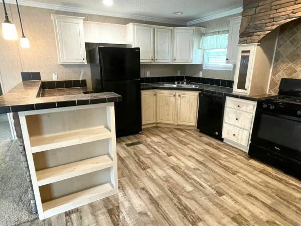 2018 Adventure Mobile Home For Sale