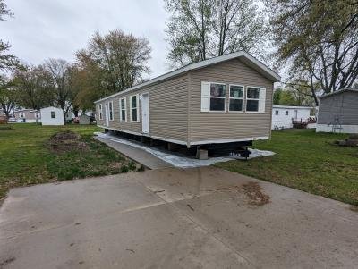 Mobile Home at 59 Loraine Drive Galesburg, IL 61401