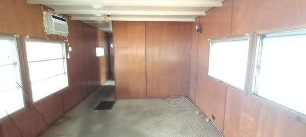 1976 Unknown Manufactured Home