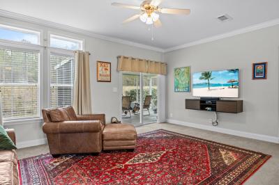 Photo 5 of 21 of home located at 1552 Ocean Circle Davenport, FL 33897