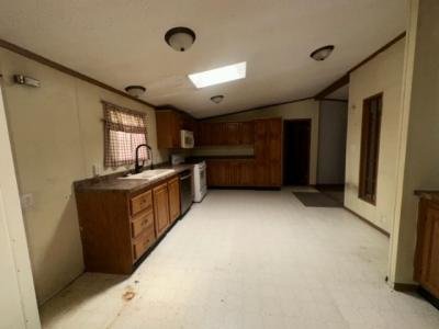 Mobile Home at 76 East Us Hwy 6 Lot 332 Valparaiso, IN 46383