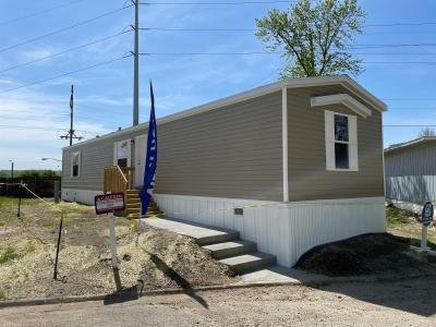 Mobile Home at 7233 Aspen Drive Kansas City, KS 66111