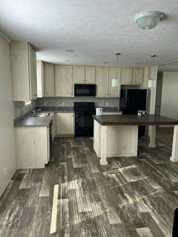 2019 Clayton Homes Inc Pulse Mobile Home