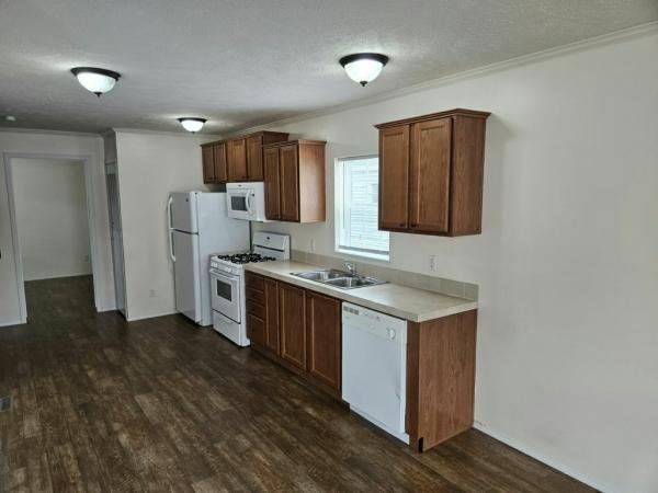 Photo 1 of 2 of home located at 26123 First St  #26 Taylor, MI 48180