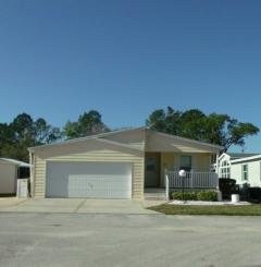 Photo 1 of 36 of home located at 1574 Champion Dr. Lot #595 Lakeland, FL 33801
