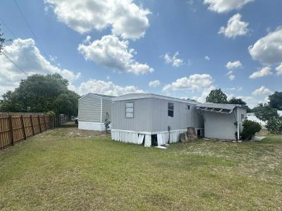 Photo 4 of 25 of home located at 468 Fernwood Drive Deland, FL 32724