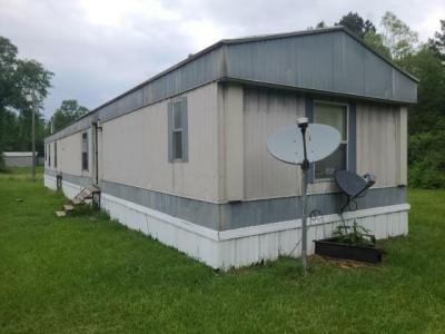 Mobile Home at 107 Martin Rd Tylertown, MS 39667