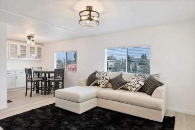 Mobile Home at 10201 N. 99th Ave. #152 Peoria, AZ 85345