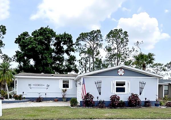 1985 Barrington Manufactured Home