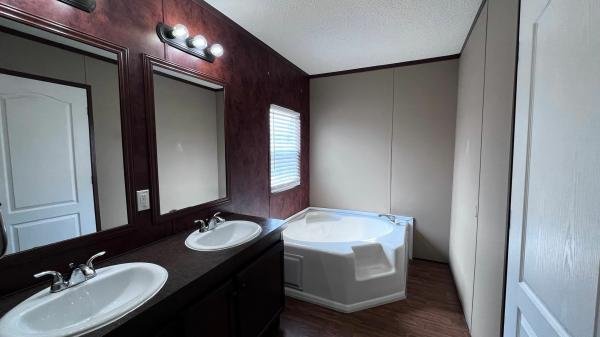 2012 Fleetwood Mobile Home For Rent