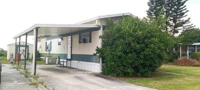 Mobile Home at 212 Lakeside Garden Circle Lake Wales, FL 33859
