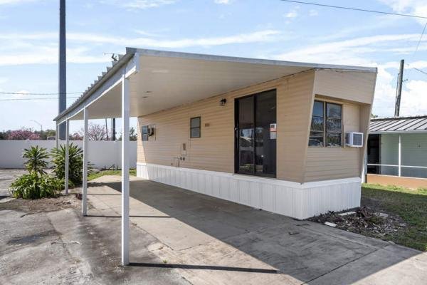 1985 VACA Mobile Home For Sale