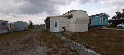 Mobile Home at 33 Circle Ridge Lake Placid, FL 33852