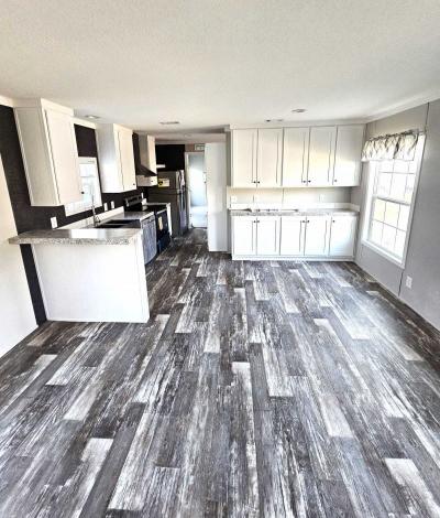 Photo 2 of 16 of home located at 12364 Tempo Ln Lot #188 Brooksville, FL 34614