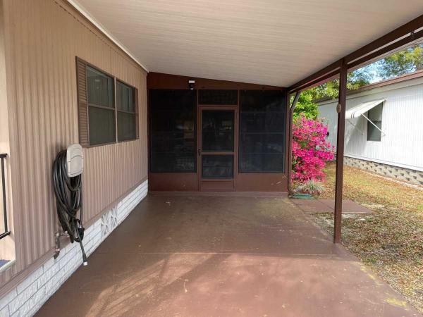 1987 Palm Harbor Manufactured Home