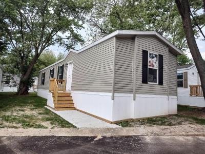 Mobile Home at 2346 Wynch St. Lot 169 Indianapolis, IN 46234