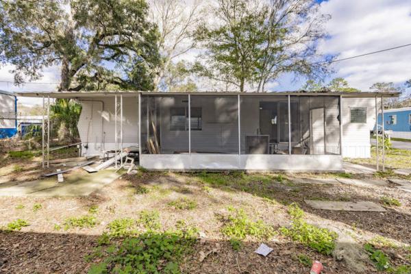 1958 Oakwood Manufactured Home