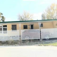 Photo 3 of 17 of home located at 249 Jasper St. Largo, FL 33770