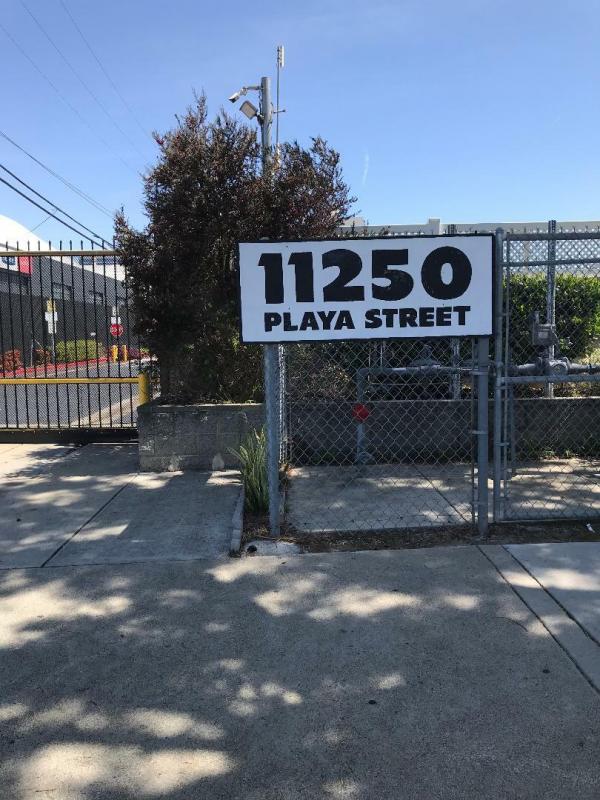 1959 Field & Stream Mobile Home For Sale 11250 Playa St. Culver City, CA