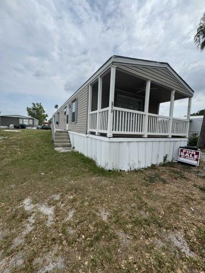 Mobile Home at 8715 Exeter Way Orlando, FL 32817