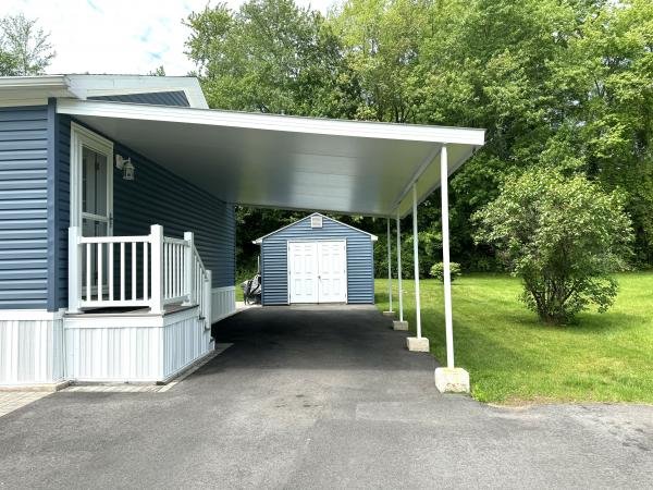 2021 Commodore Homes  PA SKS083P Mobile Home