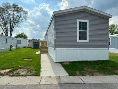 Mobile Home at 43347 Normandy Sterling Heights, MI 48314