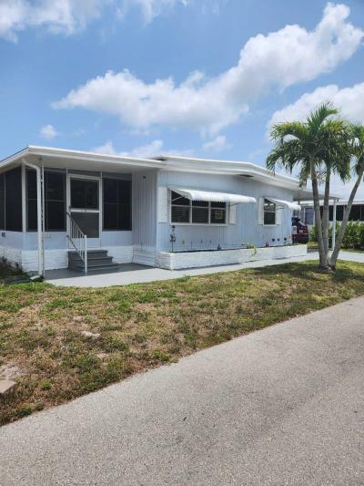 Mobile Home at 354 Hansbrinker St North Fort Myers, FL 33903