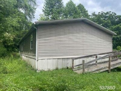 Mobile Home at 9 Dixie Ln Middlesboro, KY 40965