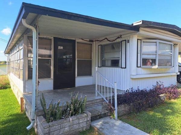 1972 Bay Mobile Home For Sale