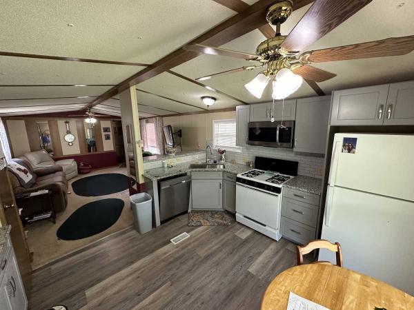 1987 Mobile Home