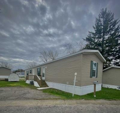 Mobile Home at 3725 N. Peoria Rd. Site 35 Springfield, IL 62702