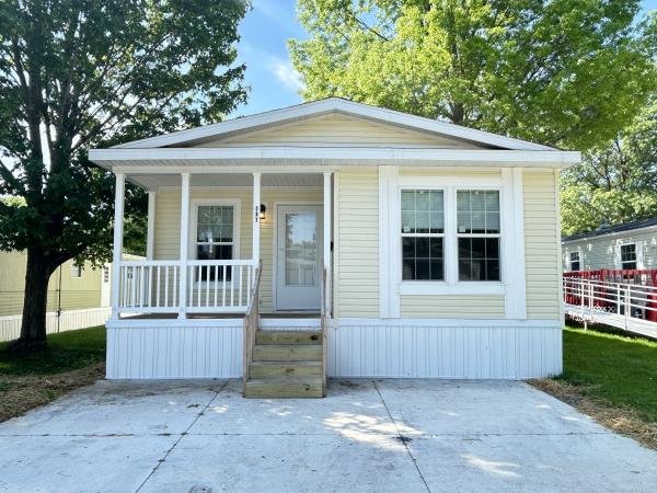 2023 Champion - Topeka Mobile Home For Rent