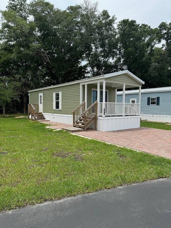Photo 1 of 2 of home located at 14330 Us-441 Summerfield, FL 34491