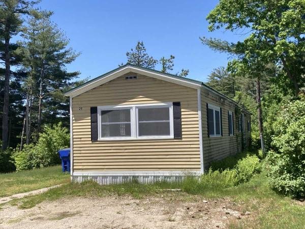 Photo 1 of 1 of home located at 28 Pinyon Place Londonderry, NH 03053