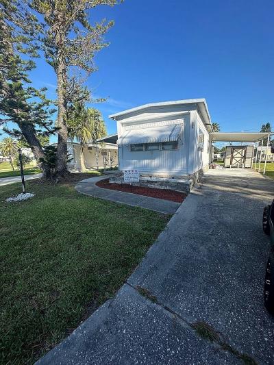 Mobile Home at 918 Reed Canal Rd South Daytona, FL 32119