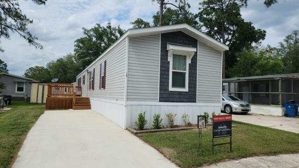 2023 Clayton Community Line 101 The Jessamine 7616 Manufactured Home