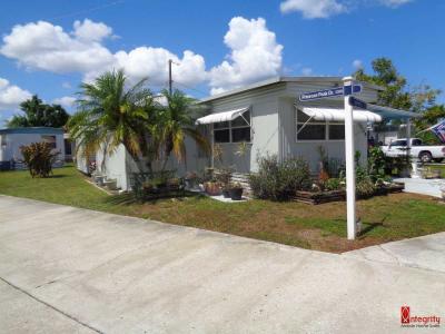 Mobile Home at 2904 Jasmine Run Lane Ruskin, FL 33570