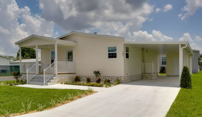 Mobile Home at 620 57th Ave W Bradenton, FL 34207