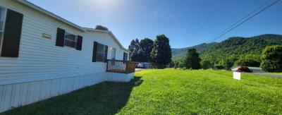 Photo 4 of 7 of home located at 5125 Crawley Dale Street Lot 65 Morganton, NC 28655