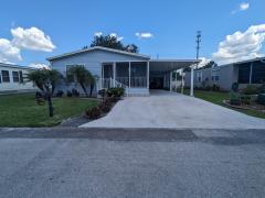 Photo 1 of 9 of home located at 98 E Hampton Dr Auburndale, FL 33823