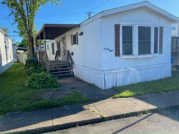 1985 BUDDY Manufactured Home