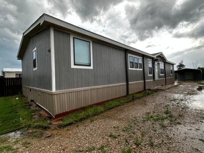 Mobile Home at 2093 Road 5500 Cleveland, TX 77327