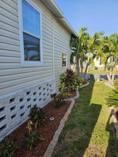 Photo 3 of 26 of home located at 701 Aqui Esta Dr, #175 Punta Gorda, FL 33950