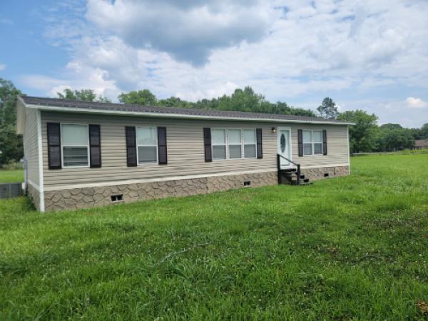 1992 SOUTHERN HOSPITALITY Mobile Home For Sale