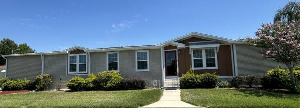 Photo 1 of 2 of home located at 2615 Herring Gull Place Lot 12116 Lakeland, FL 33810