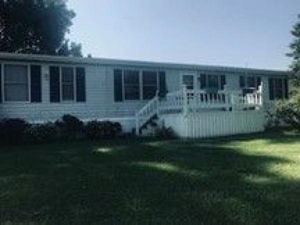 1987 Victorian Homes Inc Crystal Valley Mobile Home