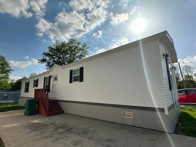 Mobile Home at 4526 West Peach Tree Lot 46 Peoria, IL 61604