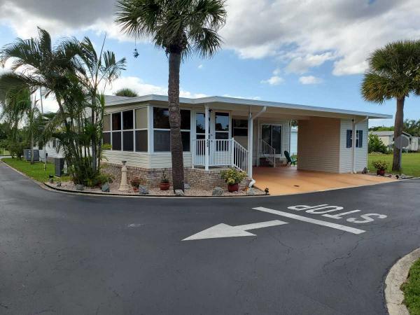 1998 Palm Harbor Manufactured Home